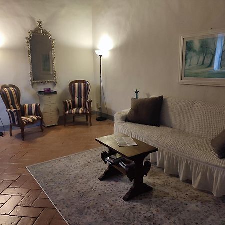 Otello Appartamento In Palazzo Storico - Palazzo Tolomei Firenze Eksteriør billede